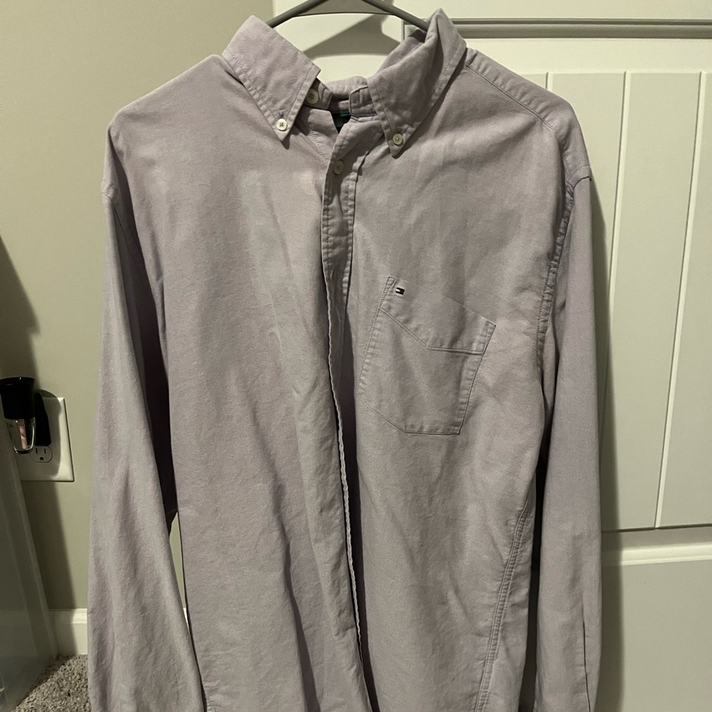 Mens Tommy Hilfiger Large Dress Shirt.